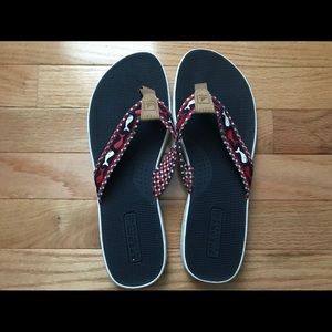 Women’s Sperry Thong Sandals